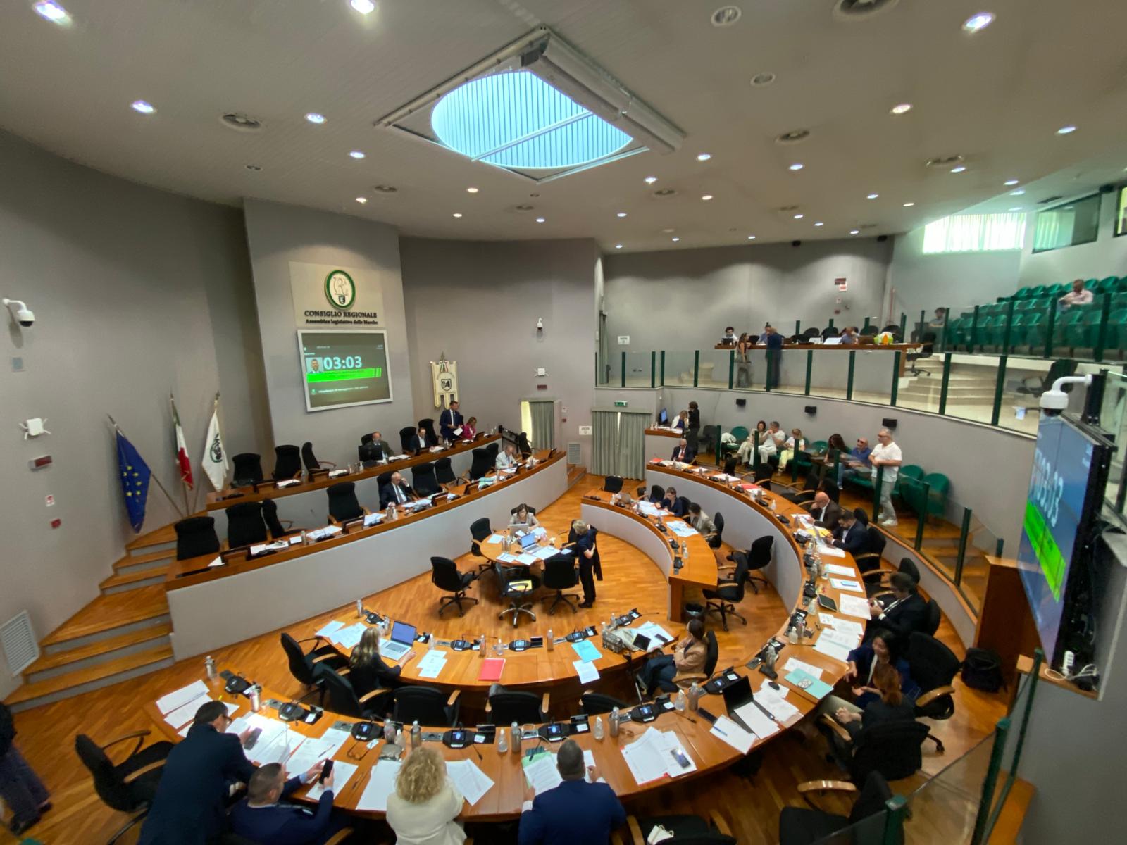 Marche, Consiglio: l’ordine del giorno per l’8 luglio