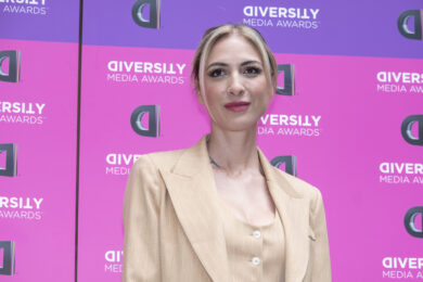 Ema Stokholma: “Mia madre mi incitò a buttarmi nel fiume”