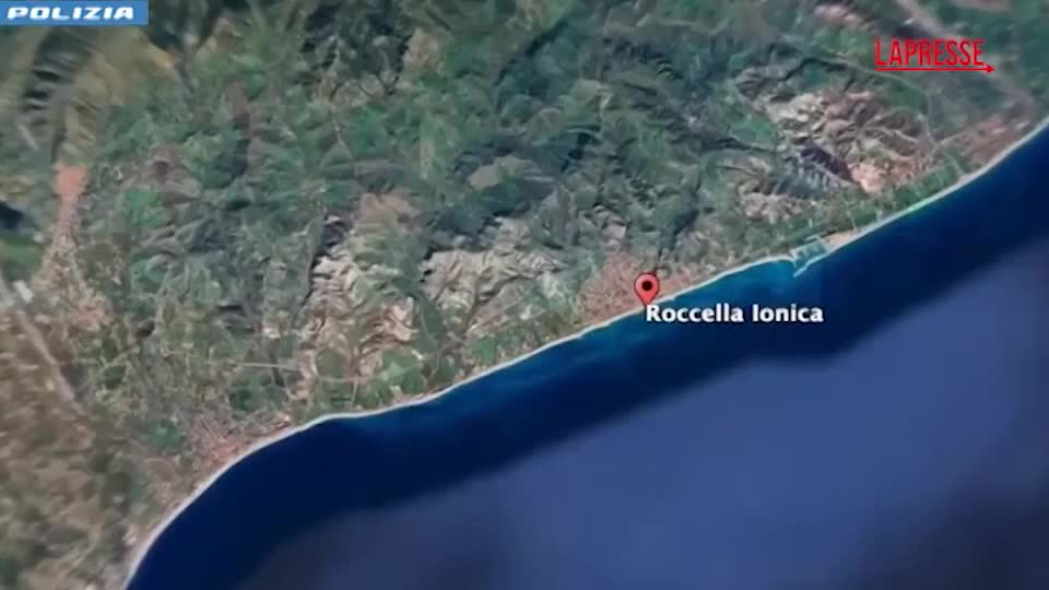 Reggio Calabria, traffico di migranti: smantellata rete internazionale Reggio Calabria, traffico di migranti: smantellata rete internazionale