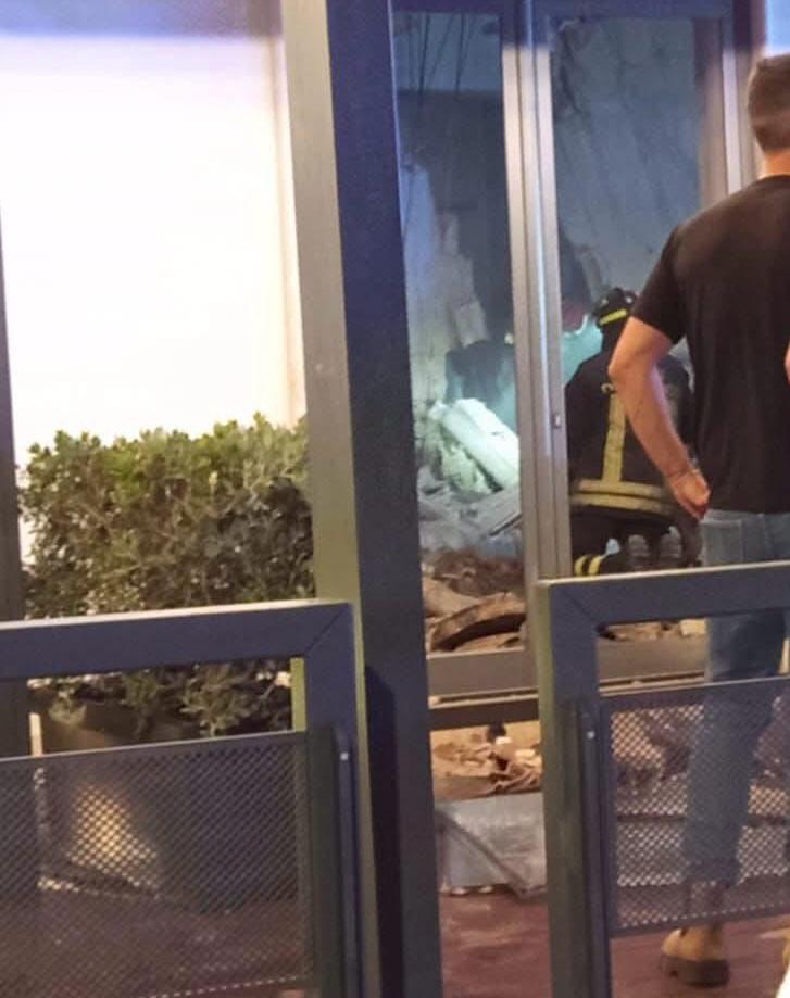 Terracina, crolla tetto ristorante: muore una 31enne Terracina, crolla tetto ristorante: muore una 31enne