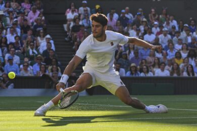Wimbledon 2025, Alcaraz batte Norrie e vola in semifinale