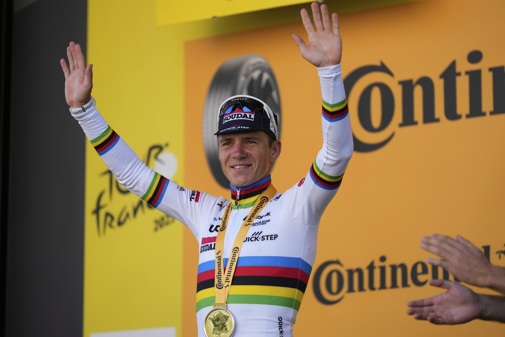 Tour de France 2025, Evenepoel vince la crono. La quinta tappa in 5 foto
