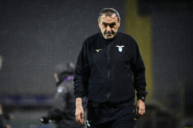 Sarri, presentazione alla Lazio senza giornalisti: polemiche e rinvio