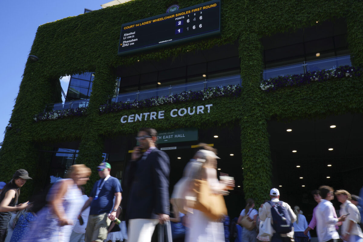 Wimbledon 2025, il programma del 9 luglio: in campo Sinner e Cobolli. Orari e dove vedere i match Wimbledon 2025, il programma del 9 luglio: in campo Sinner e Cobolli. Orari e dove vedere i match