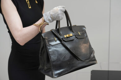La Birkin originale di Hermès venduta all’asta per 8,6 milioni di euro