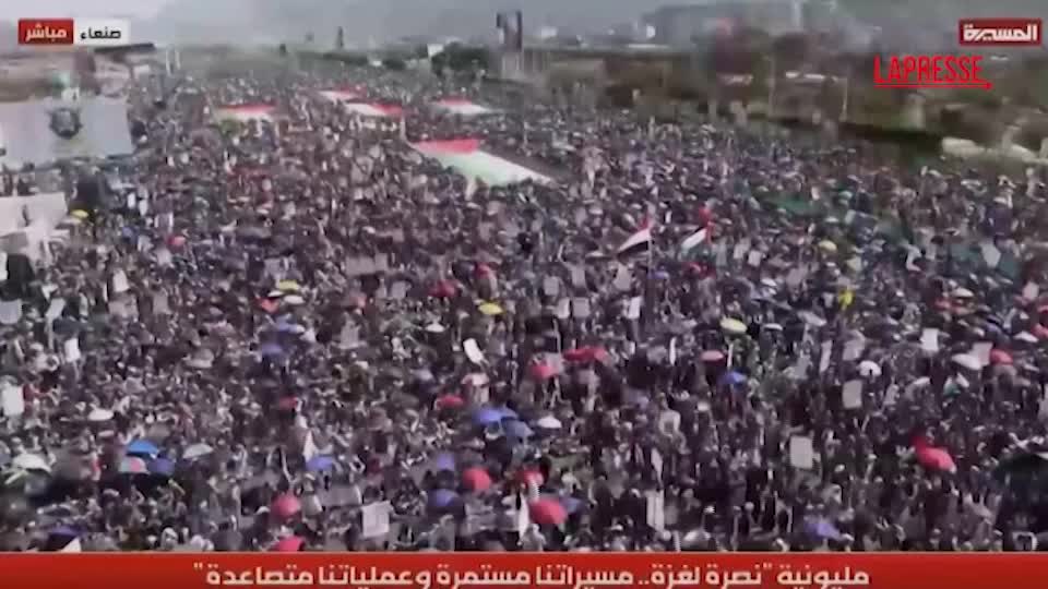 yemen migliaia di persone sfilano per le strade di sana a in solidariet224 con il popolo palestinese