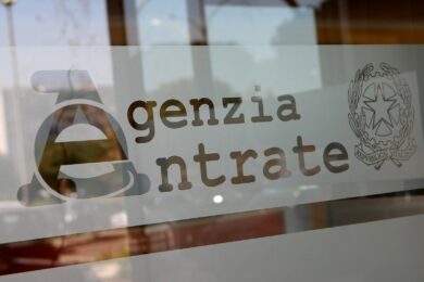 Agenzia delle Entrate, bando per 2.700 posti: requisiti e scadenza domande