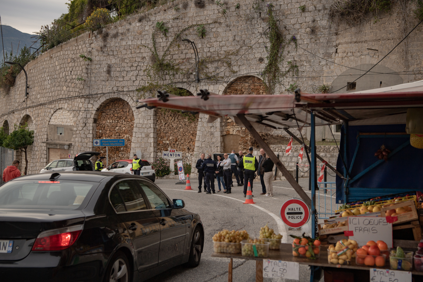 Imperia, bimbo di 5 anni disperso a Ventimiglia: ricerche in corso Imperia, bimbo di 5 anni disperso a Ventimiglia: ricerche in corso