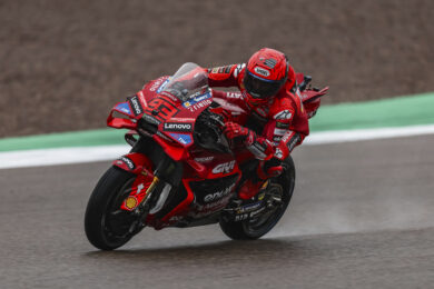 MotoGp, Gp Germania: Marc Marquez vince gara sprint davanti a Bezzecchi
