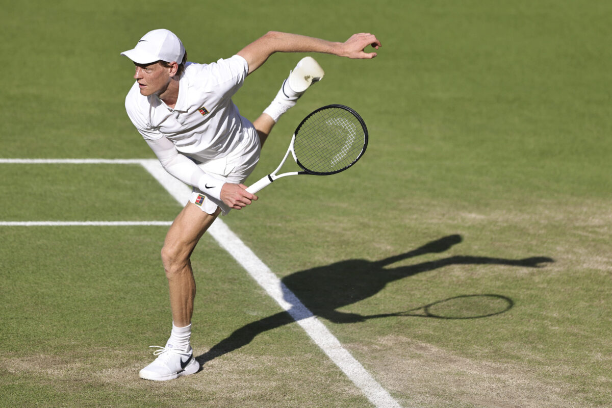 Finale Wimbledon 2025, domenica Sinner Alcaraz: dove vederla (anche in chiaro) orari, pronostici Finale Wimbledon 2025, domenica Sinner Alcaraz: dove vederla (anche in chiaro) orari, pronostici