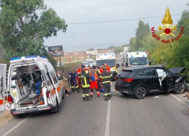 Scontro frontale in Sardegna, morti due ragazzi di 17 e 18 anni