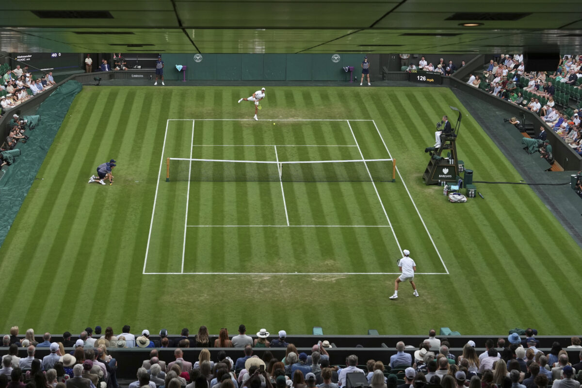 Galleria foto 'Sinner trionfa a Wimbledon 2025, dal 1° turno alla vittoria in 10 foto' - foto 3