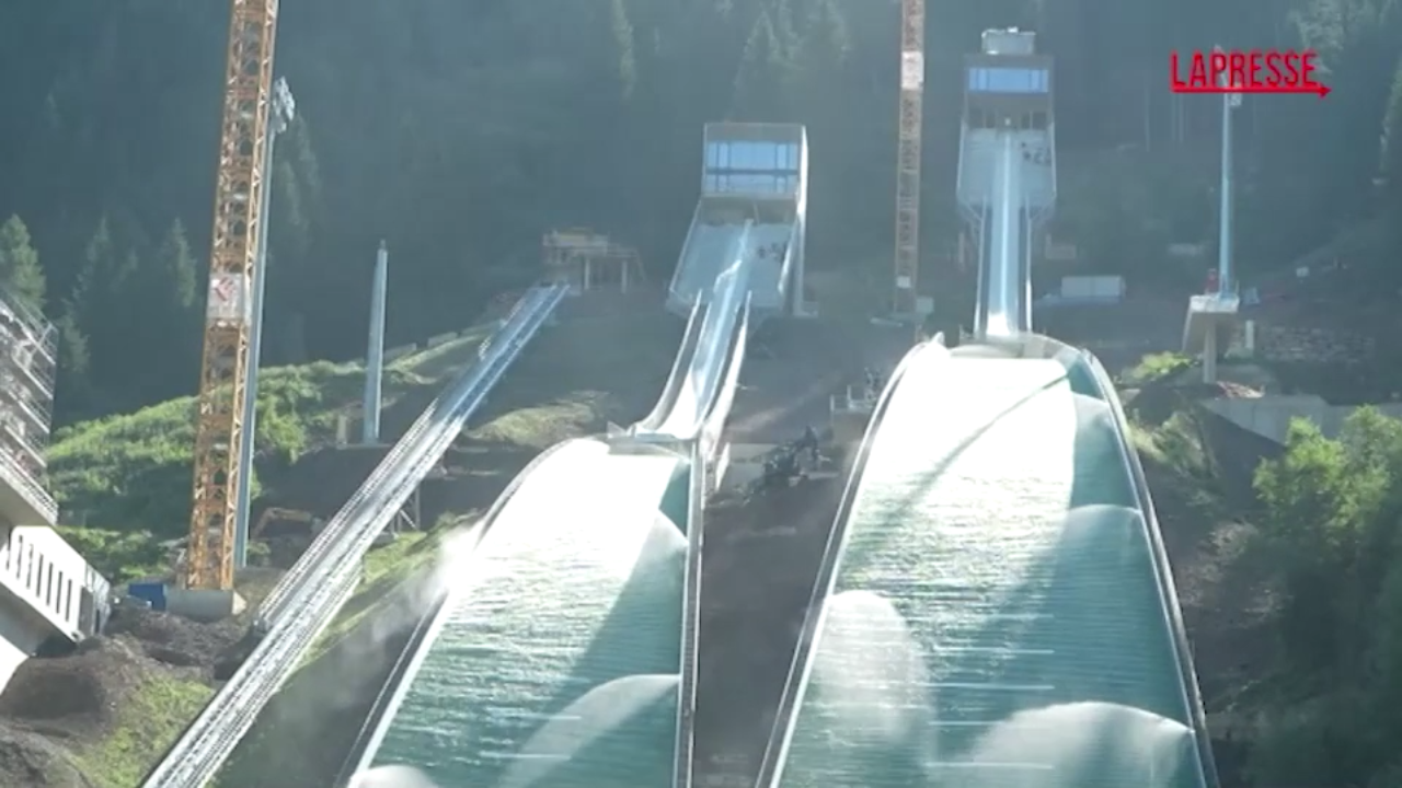 Milano Cortina 2026, primo test per i trampolini di salto con gli sci di Predazzo Milano Cortina 2026, primo test per i trampolini di salto con gli sci di Predazzo