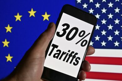 Dazi, Trump: “Noi derubati per decenni da amici e nemici”