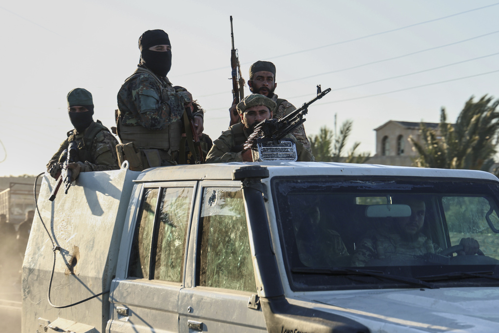 Siria, esercito entra a Sweida: è tregua tra drusi e beduini. Attacchi dell’Idf Siria, esercito entra a Sweida: è tregua tra drusi e beduini. Attacchi dell’Idf