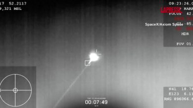 Astronauti tornano sulla Terra: l'ammaraggio nel Pacifico e l'uscita dalla capsula di Space X