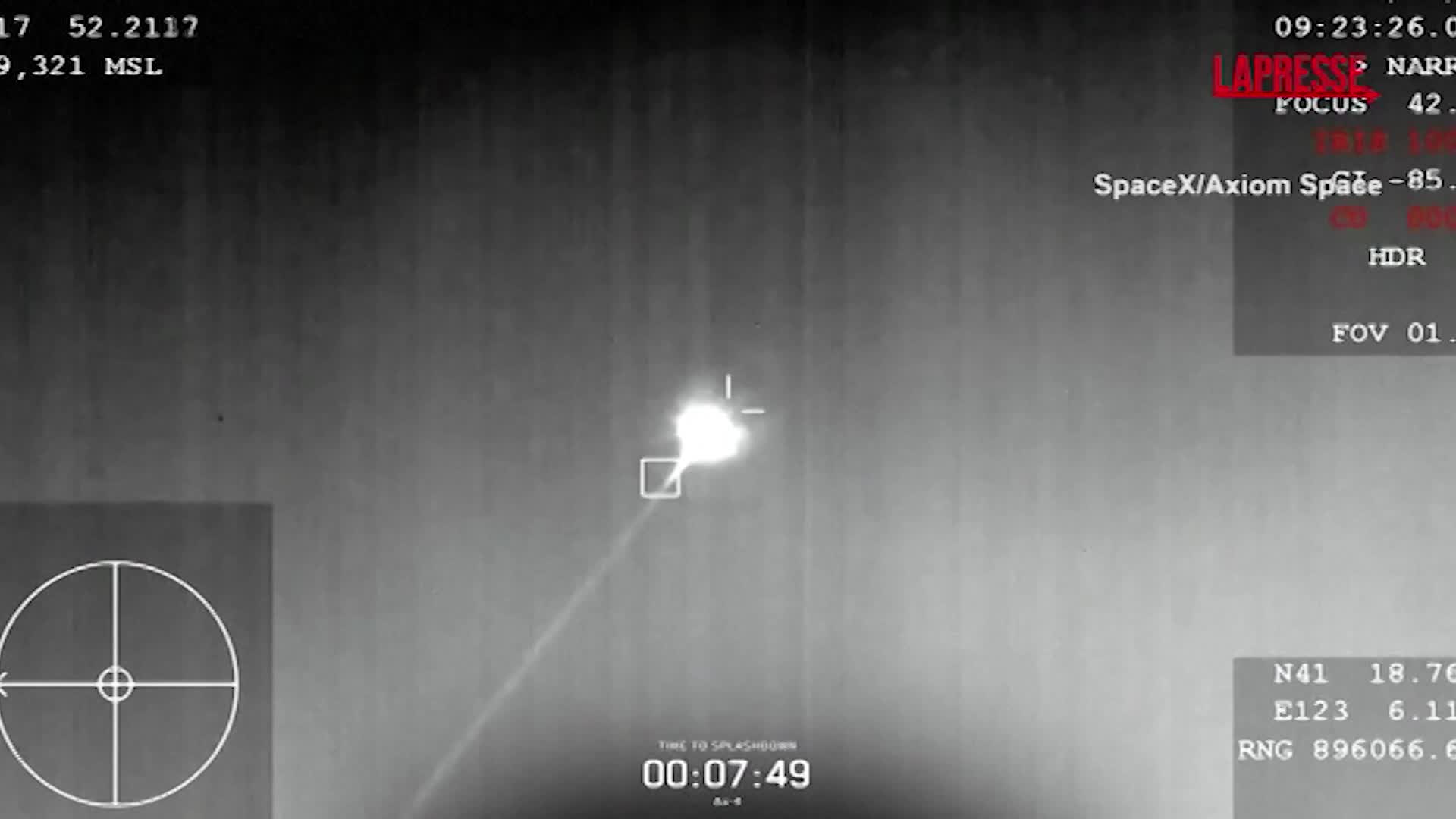 Astronauti tornano sulla Terra: l Astronauti tornano sulla Terra: l
