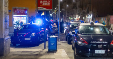 Sequestra e violenta la ex in casa a Milano, arrestato 33enne