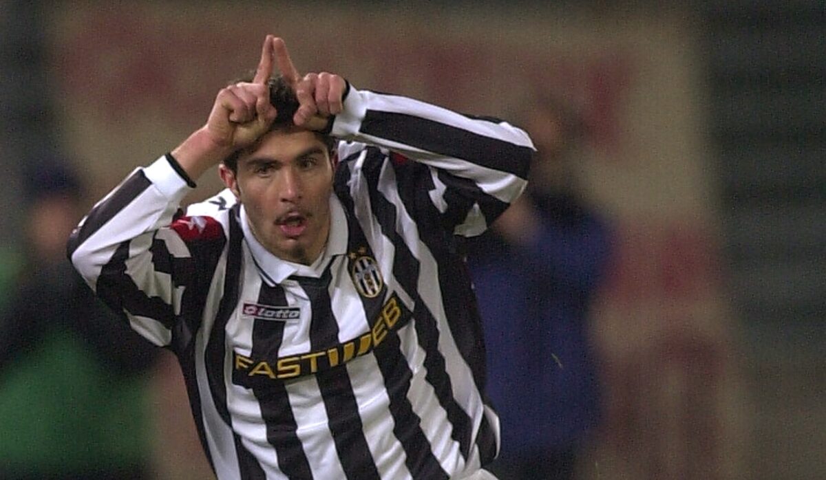 Enzo Maresca, chi è l’allenatore del Chelsea: la carriera dagli inizi con l’Ascoli al trionfo al mondiale Enzo Maresca, chi è l’allenatore del Chelsea: la carriera dagli inizi con l’Ascoli al trionfo al mondiale