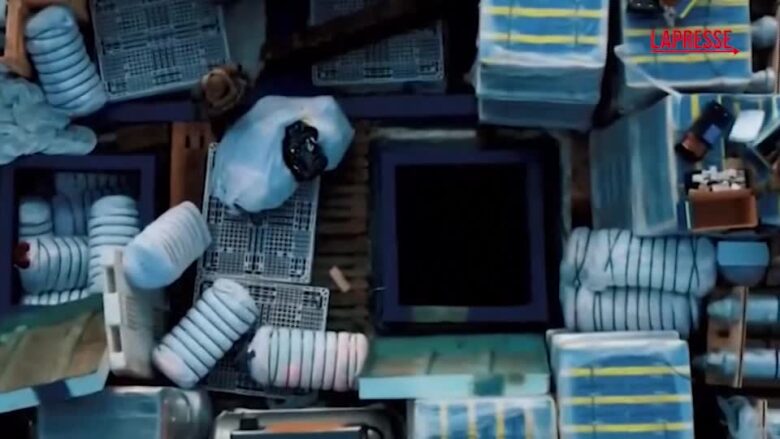 Yemen, sequestrate 750 tonnellate di armi iraniane destinate agli houthi: le immagini