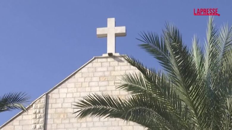 Gaza, le immagini della chiesa cattolica colpita
