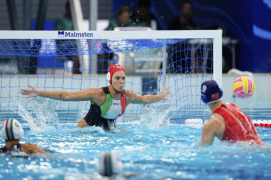 Mondiali nuoto 2025, il Setterosa batte la Cina e vola ai quarti