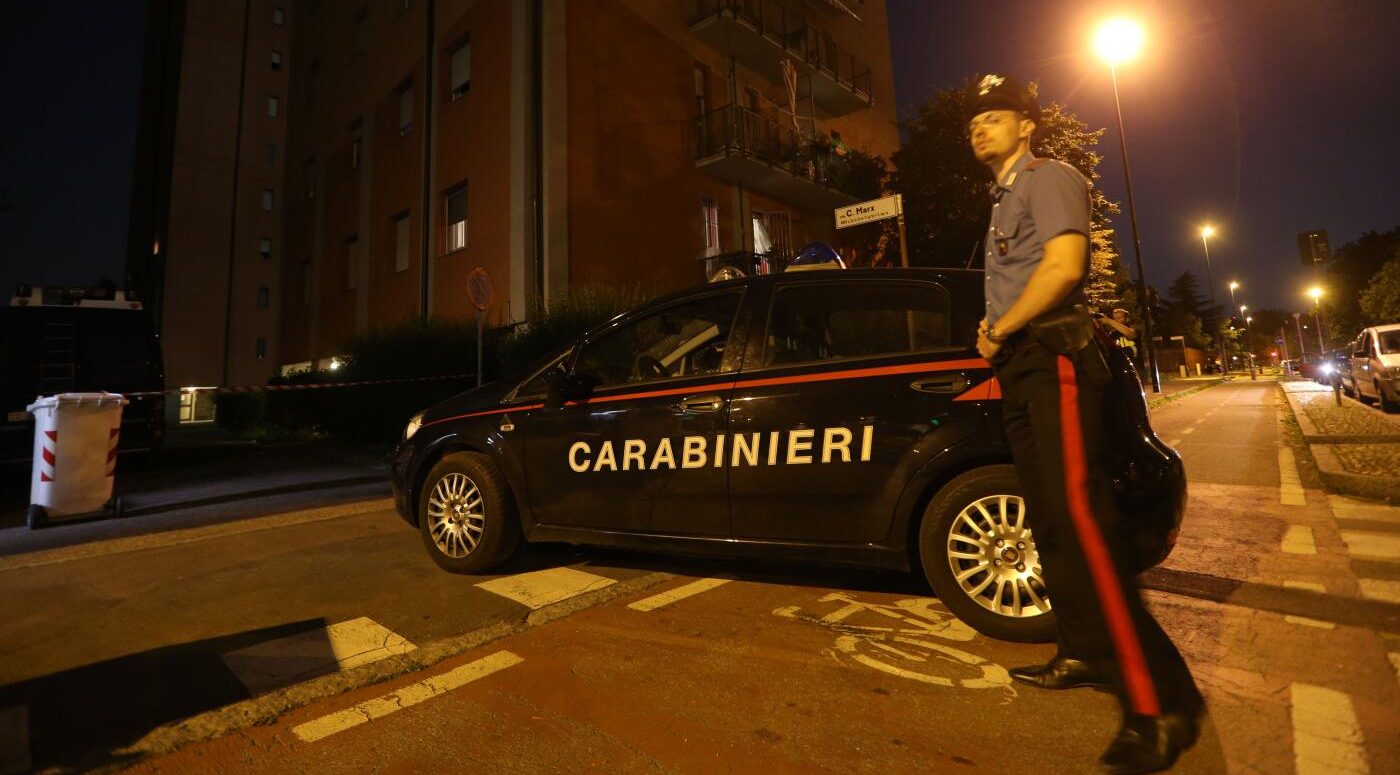 monza strangola e uccide la convivente fermato 39enne a macherio