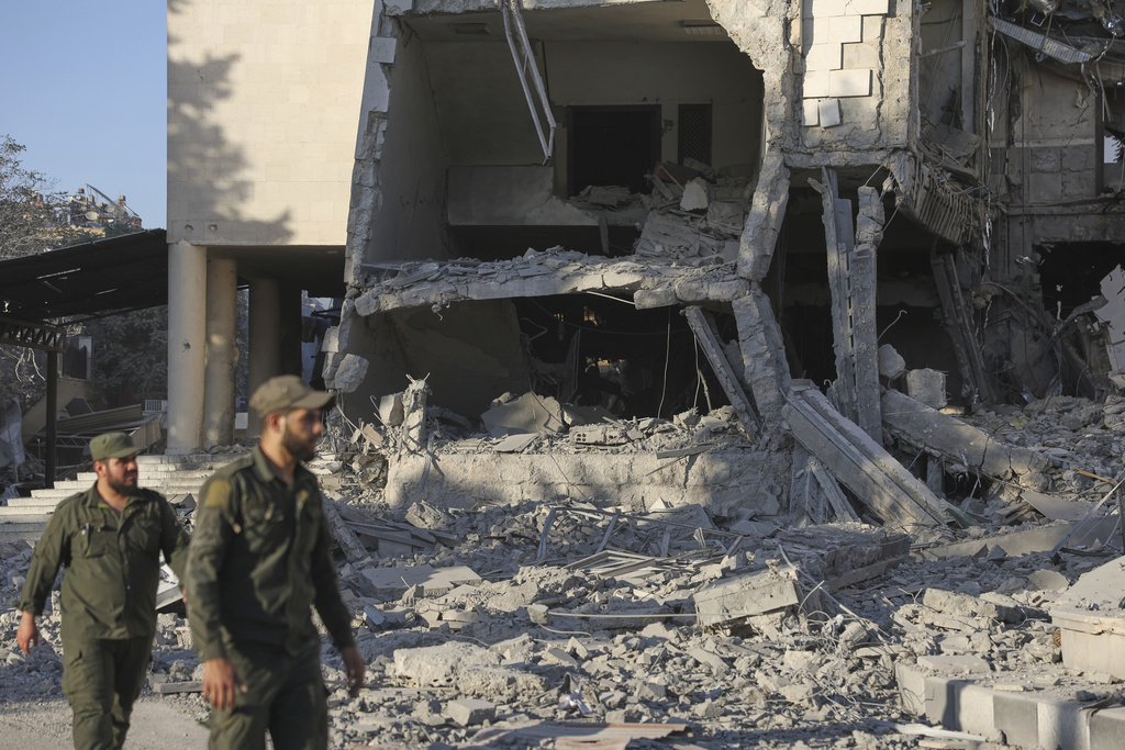 Siria, esercito si ritira da Sweida: tregua tra governo e drusi Siria, esercito si ritira da Sweida: tregua tra governo e drusi
