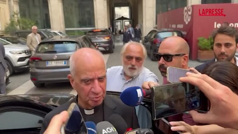 Giubileo dei giovani, Fisichella: "Arriveranno ragazzi anche dalla Palestina"