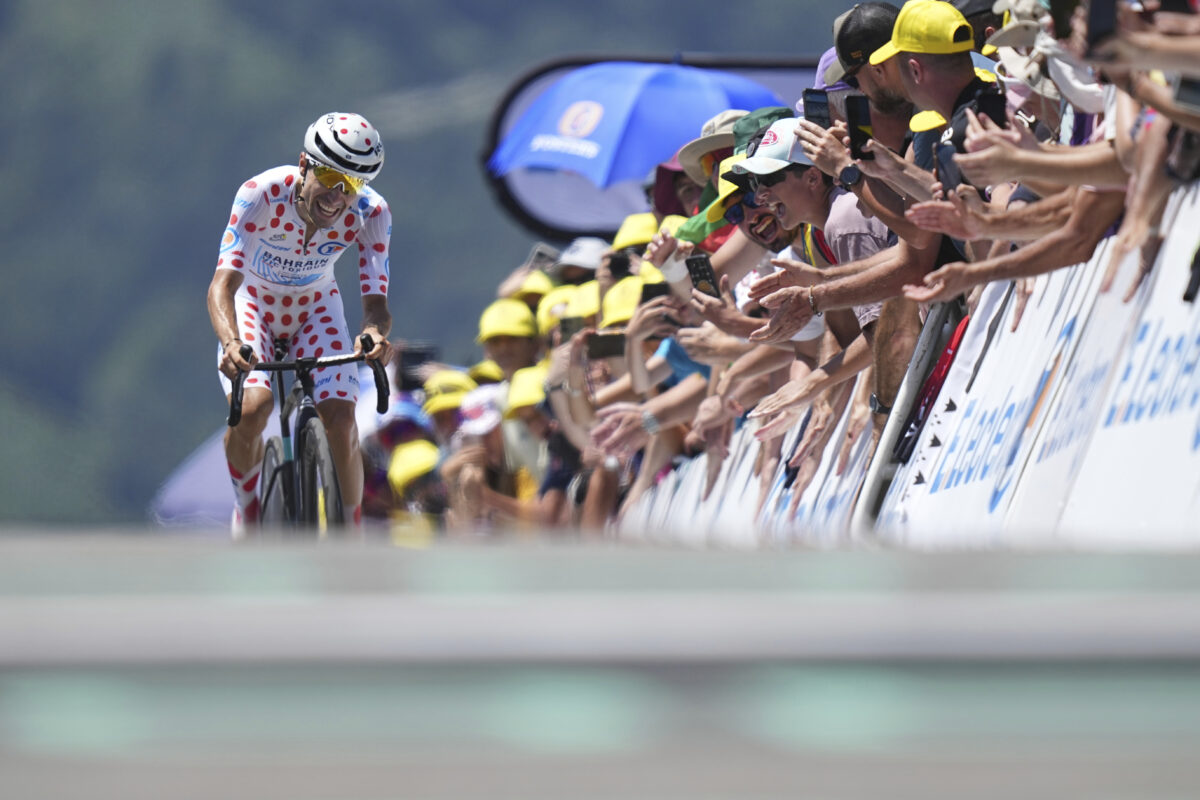 Galleria foto 'Tour de France 2025, Pogacar vince la 13a tappa: la gara in 5 foto' - foto 3