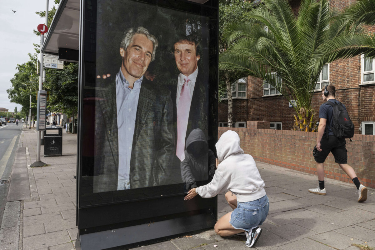 usa wsj lettere oscene a epstein per i 50 anni una da trump il presidente falso far242 causa