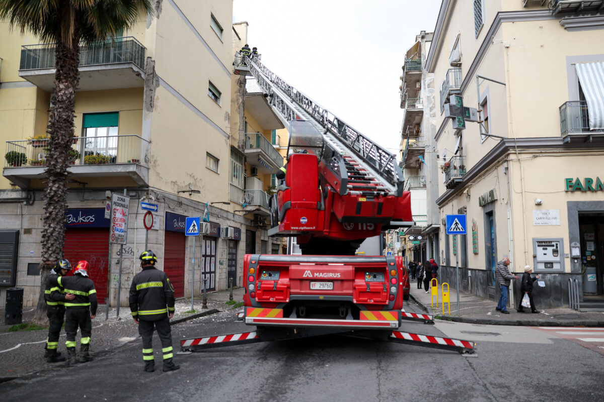 Napoli, scossa di terremoto ai Campi Flegrei di magnitudo 4.0: avvertita in tutta la città