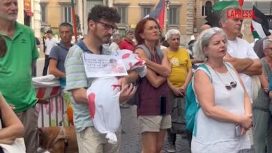 Medio Oriente, presidio in solidarietà a Francesca Albanese a Roma