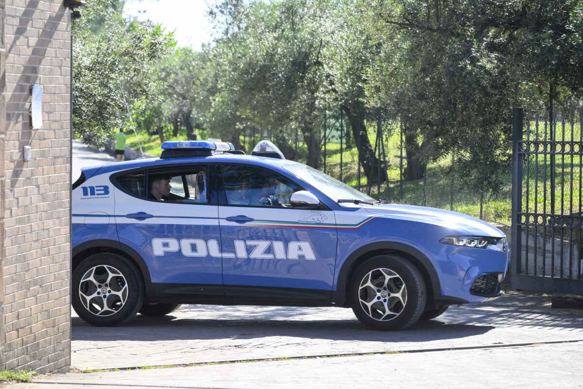 bimbo cade in piscina a gallipoli 232 in condizioni gravissime