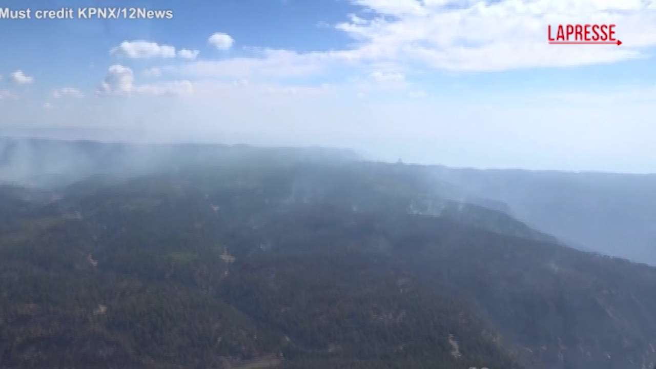 Incendio nel Grand Canyon, la governatrice dell Incendio nel Grand Canyon, la governatrice dell