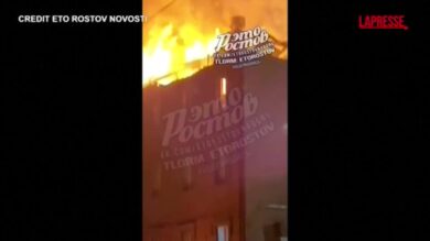 Russia, drone colpisce stazione ferroviaria: la struttura prende fuoco