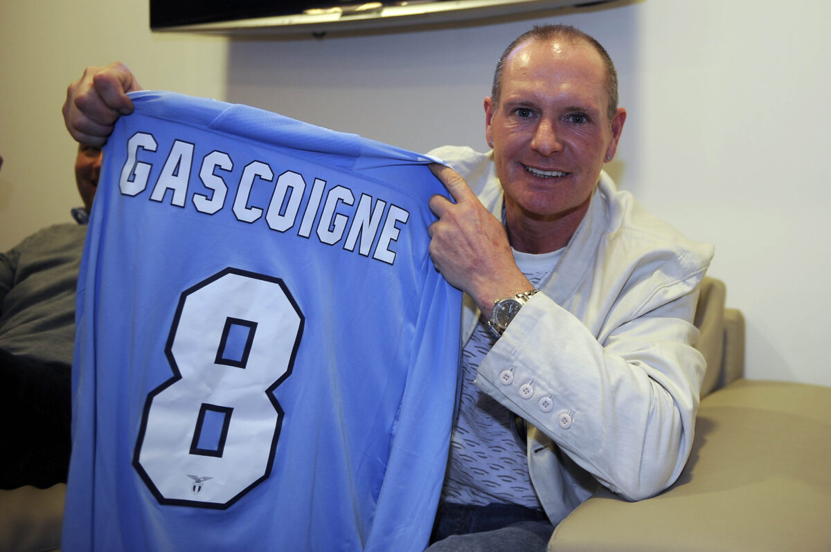 Gascoigne collassa in casa poi in terapia intensiva, l’ex attaccante: “Sto bene”