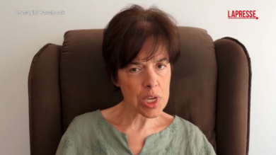 Laura Santi, l'ultimo appello al Parlamento: "Bocciate ddl fine vita, non è umano"