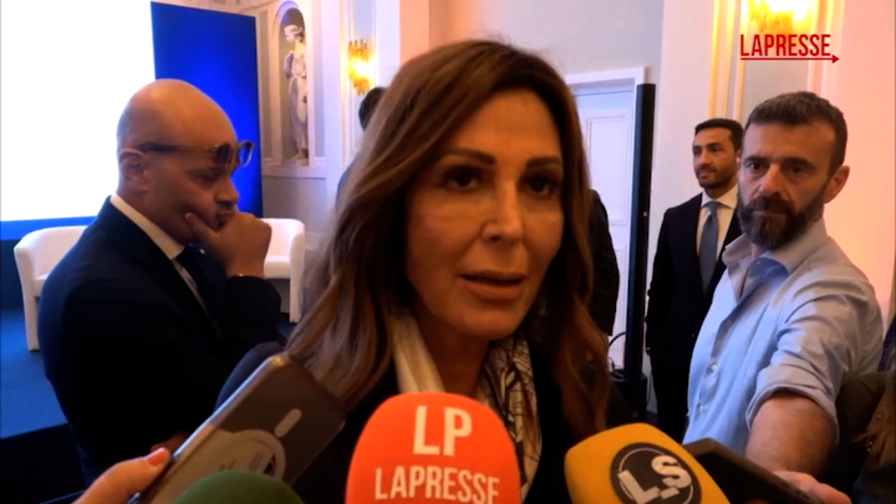 Santanchè: "Dazi mettono a rischio il turismo? Io ottimista" Santanchè: "Dazi mettono a rischio il turismo? Io ottimista"