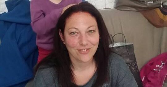 Bologna, Tania Bellinetti morta cadendo dal balcone: arrestato in Francia l’ex compagno Bologna, Tania Bellinetti morta cadendo dal balcone: arrestato in Francia l’ex compagno