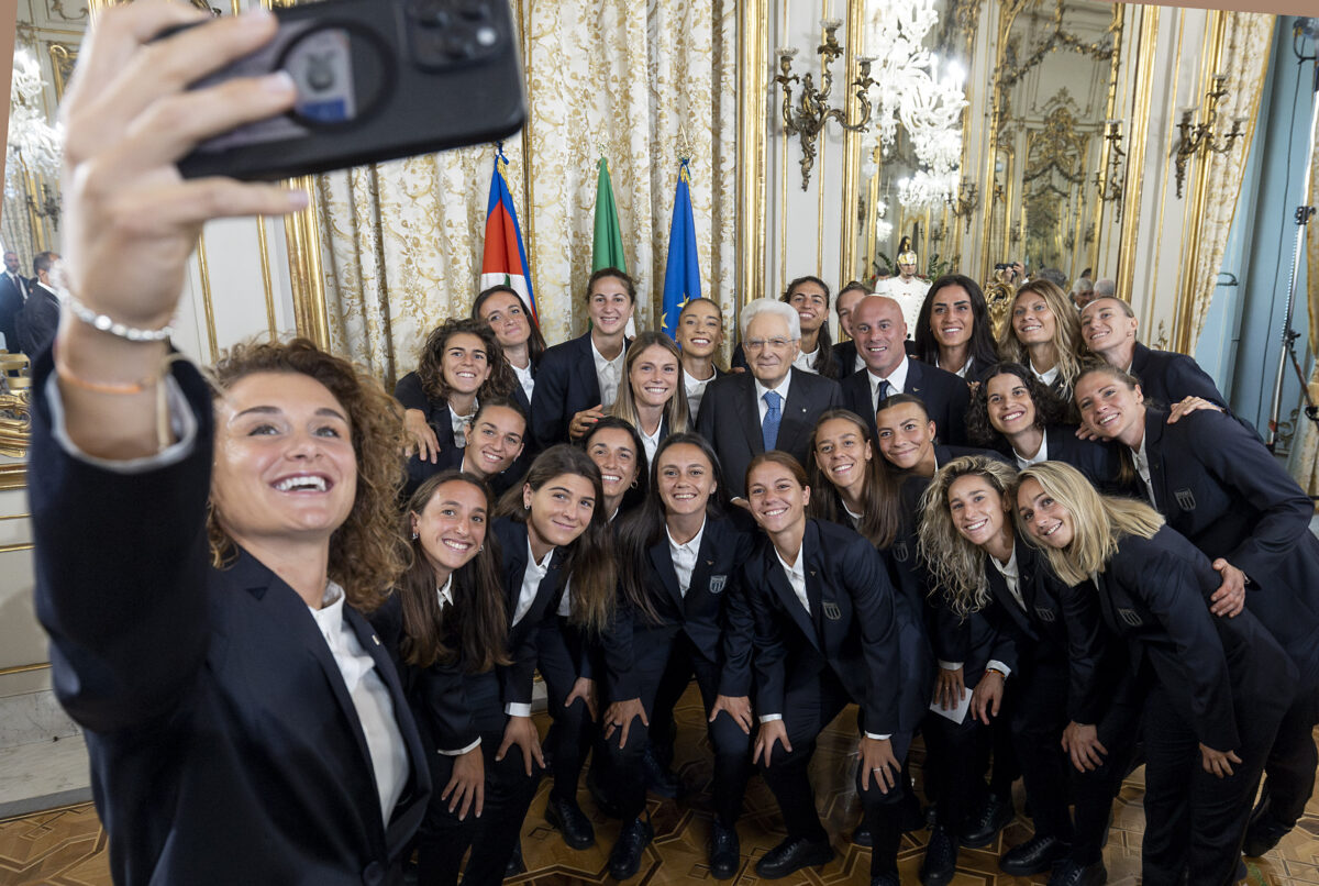 Europei Calcio femminile 2025, le azzurre da Mattarella