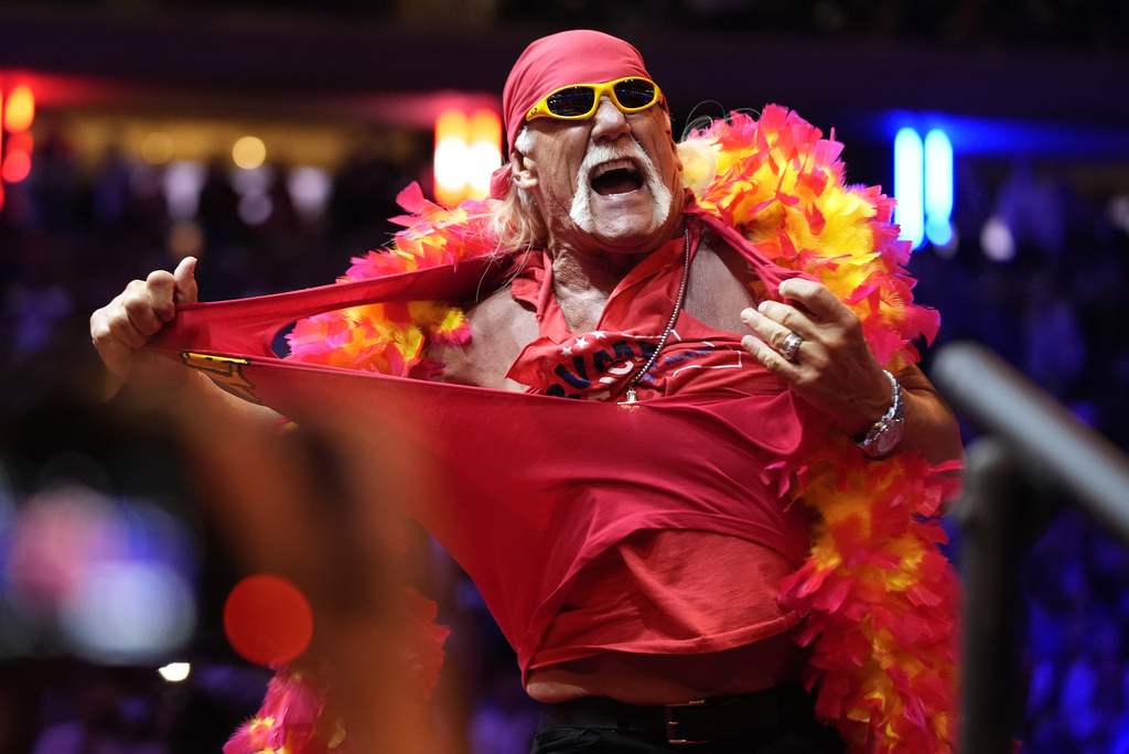 Morto Hulk Hogan, la leggenda del wrestling aveva 71 anni