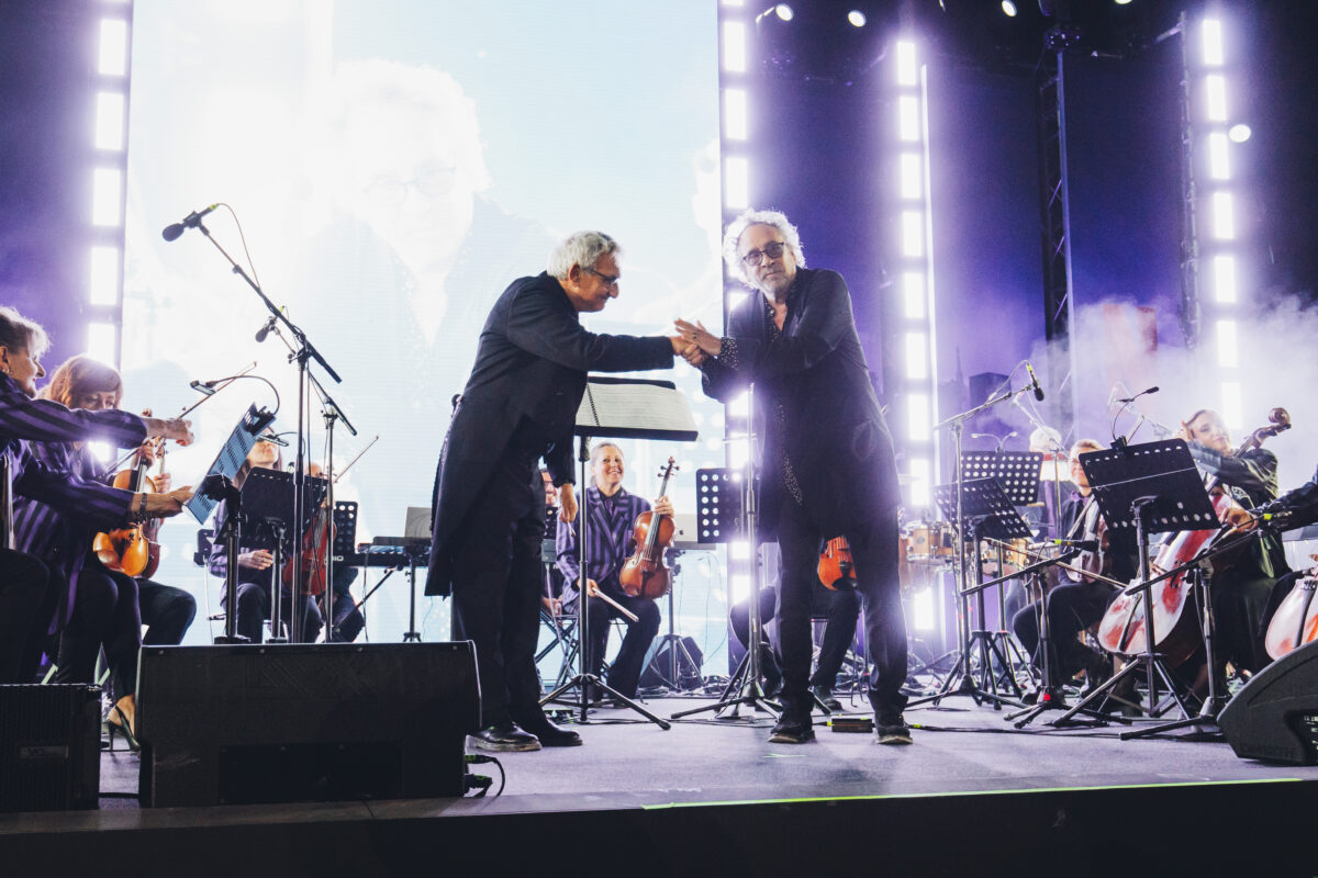 Galleria foto 'Tim Burton e Ghali al Lido Mercoledì a Roma dedicato alla piccola di Casa Addams' - foto 8