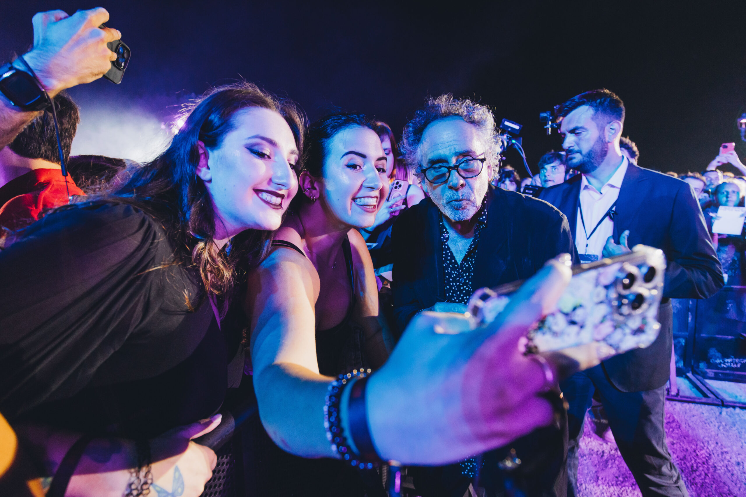 Tim Burton e Ghali al Lido Mercoledì a Roma dedicato alla piccola di Casa Addams