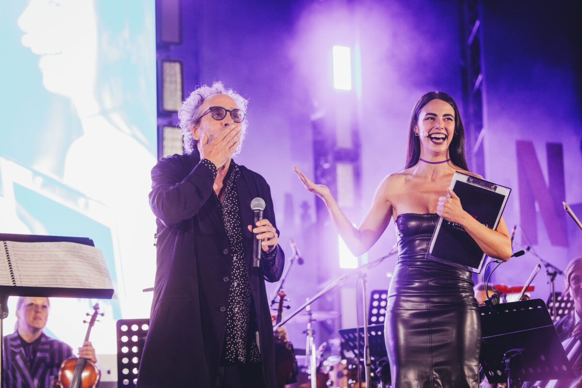 Galleria foto 'Tim Burton e Ghali al Lido Mercoledì a Roma dedicato alla piccola di Casa Addams' - foto 6