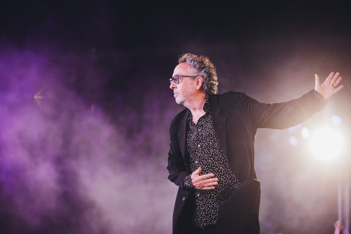 Galleria foto 'Tim Burton e Ghali al Lido Mercoledì a Roma dedicato alla piccola di Casa Addams' - foto 10