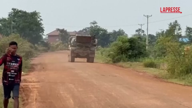 Cambogia-Thailandia, proseguono gli scontri al confine: il rumore dei colpi di artiglieria