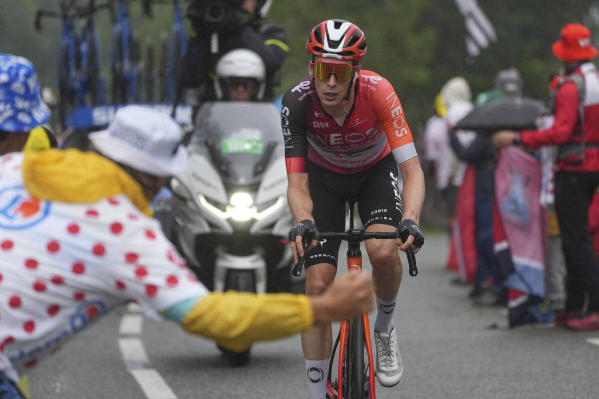 tour de france 2025 arensman vince la 19esima tappa