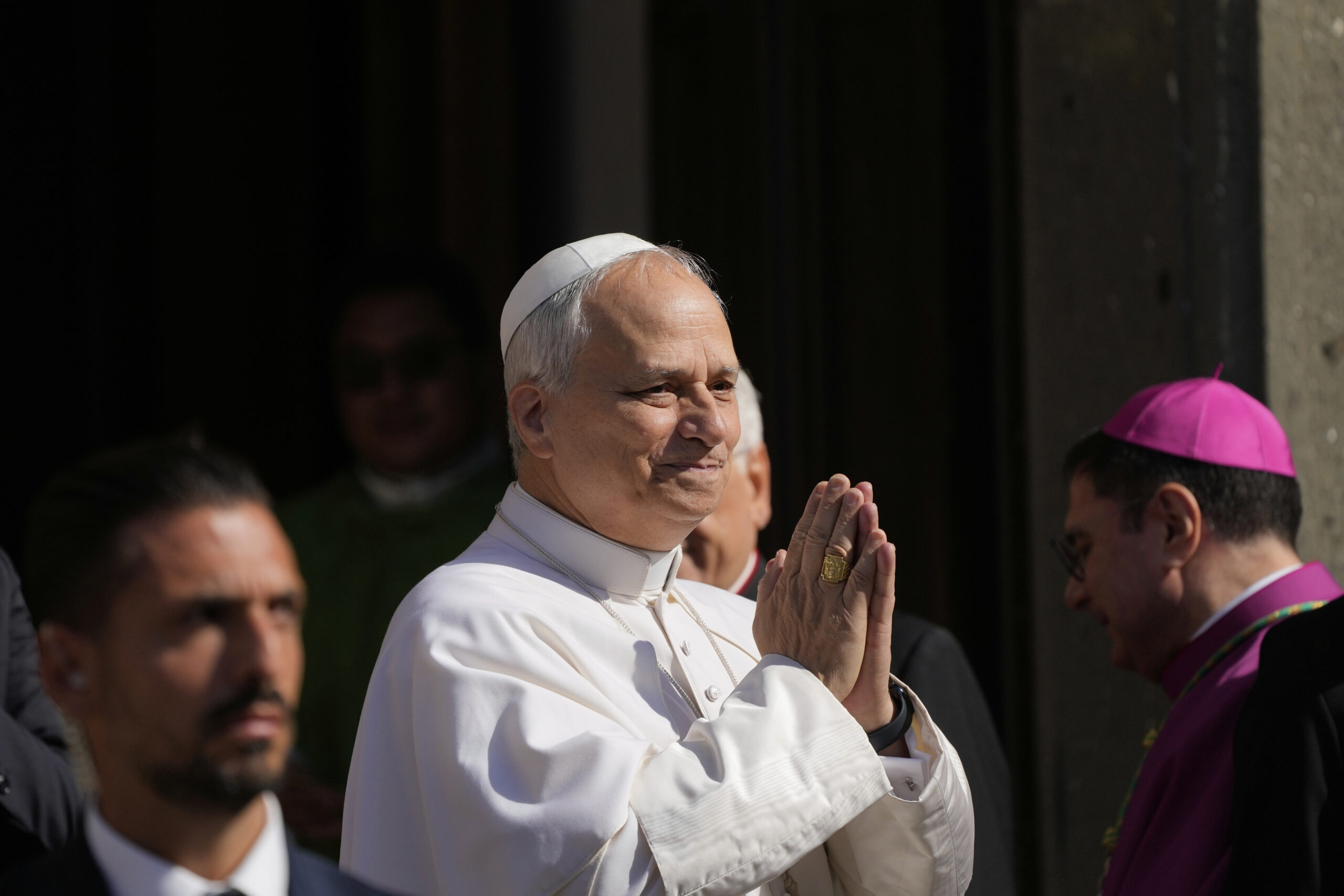 Papa Leone XIV e il fisco Usa, proposta di legge per esentarlo dalle tasse Papa Leone XIV e il fisco Usa, proposta di legge per esentarlo dalle tasse