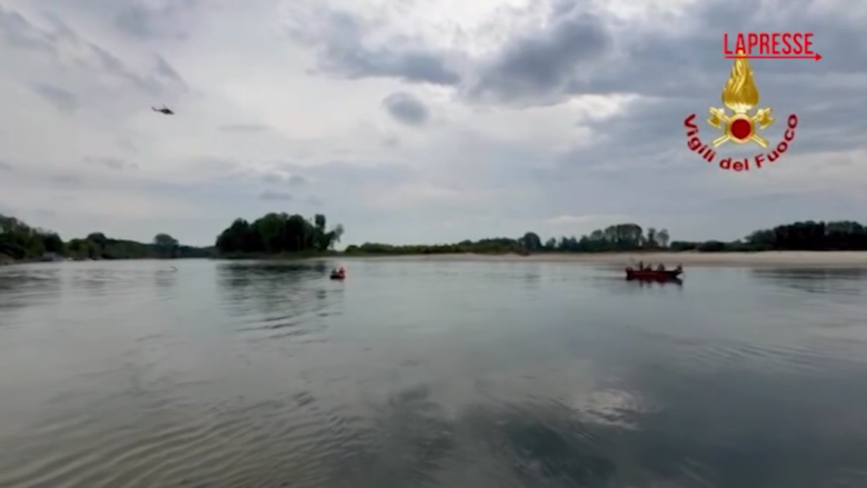 Pavia, proseguono le ricerche nel Po del ragazzo disperso: vigili del fuoco al lavoro